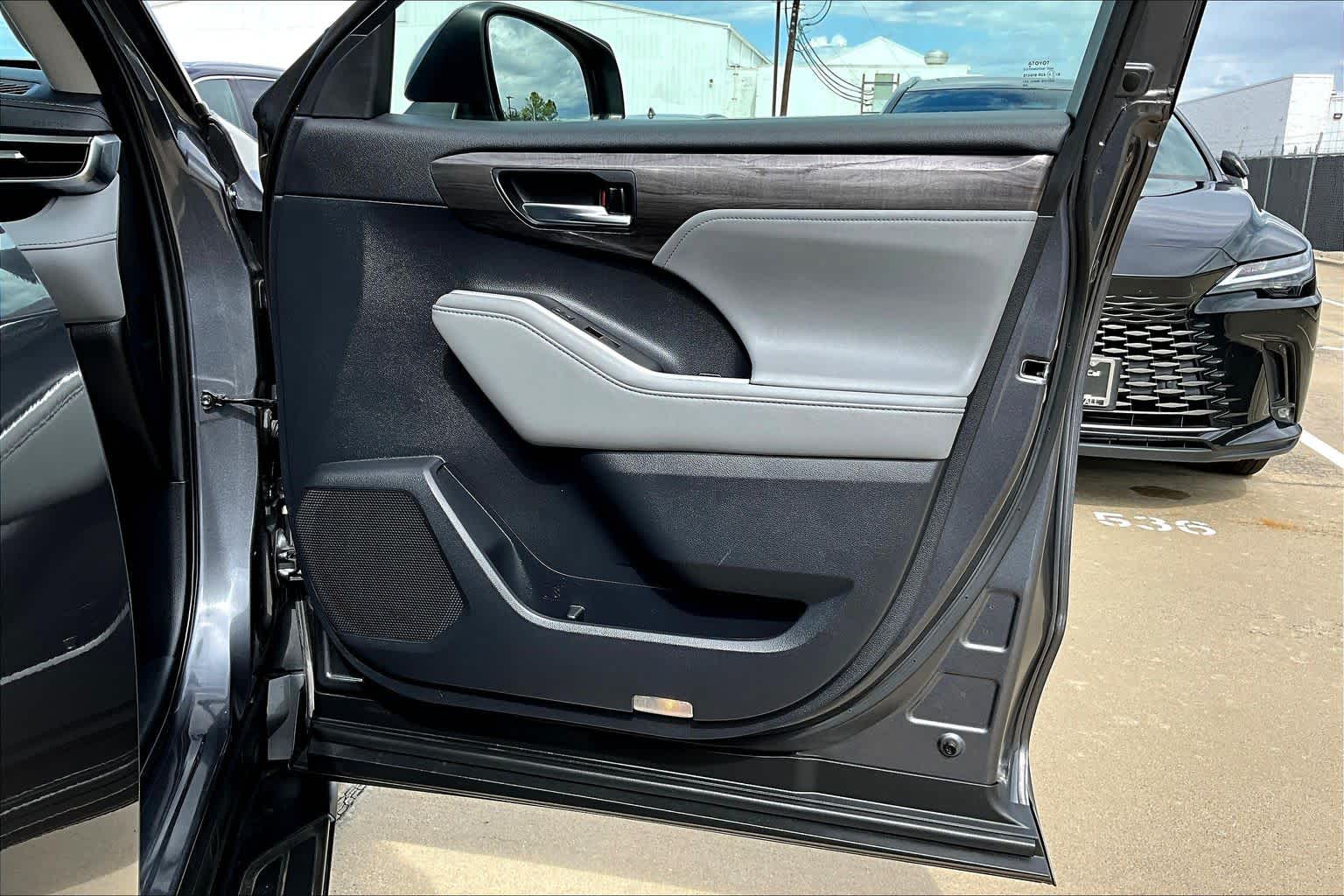 2021 Toyota Highlander Hybrid Limited Magnetic Gray Metallic at Tomball Chrysler Dodge Jeep Ram