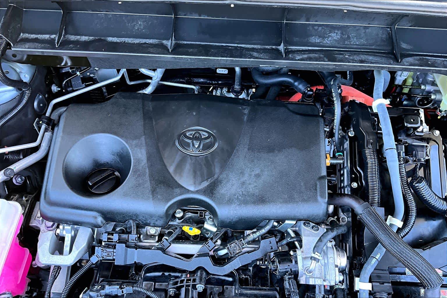 2022 Toyota Highlander photo 33 of 37