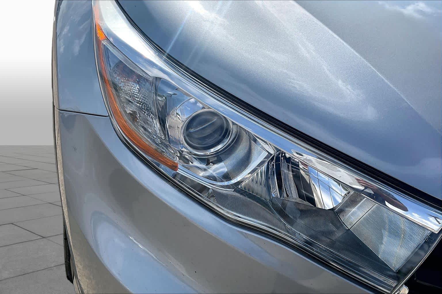 2016 Toyota Highlander Limited Silver Sky Metallic at Texan GMC Buick