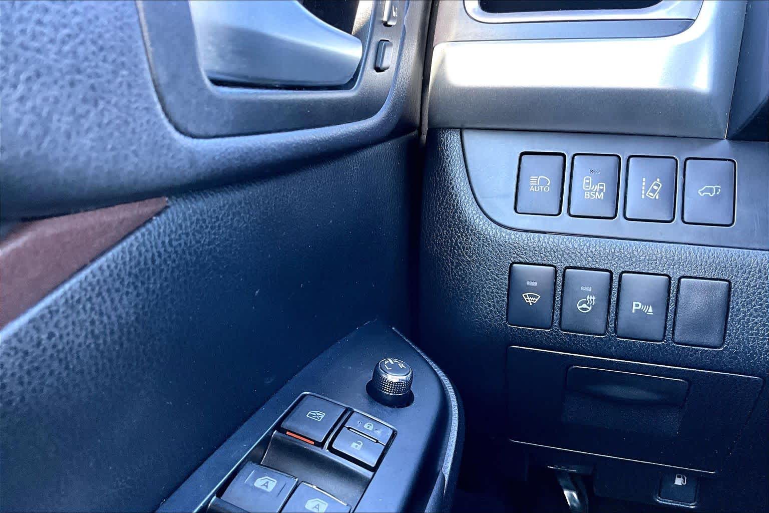 2014 Toyota Highlander Limited Platinum Attitude Black Metallic at Lexus Southwest Houston