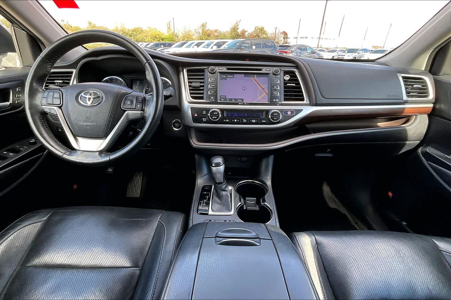 2015 Toyota Highlander Limited Ooh La La Rouge Mica at Honda of Clear Lake