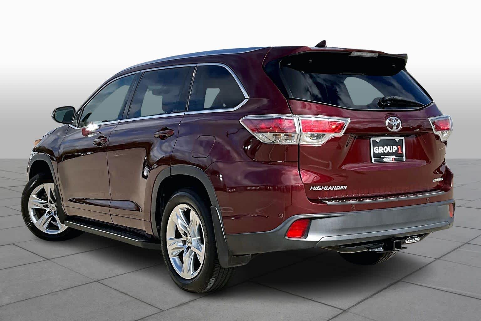 2015 Toyota Highlander Limited Ooh La La Rouge Mica at Honda of Clear Lake