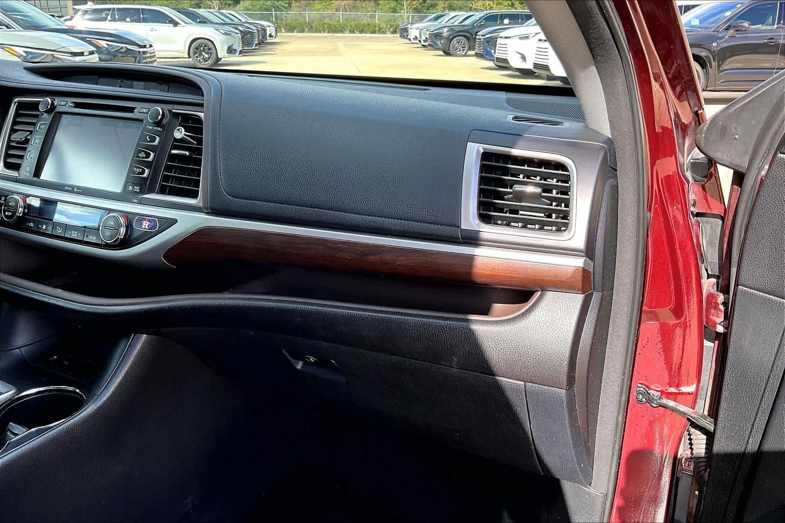 2015 Toyota Highlander Limited Ooh La La Rouge Mica at Honda of Clear Lake