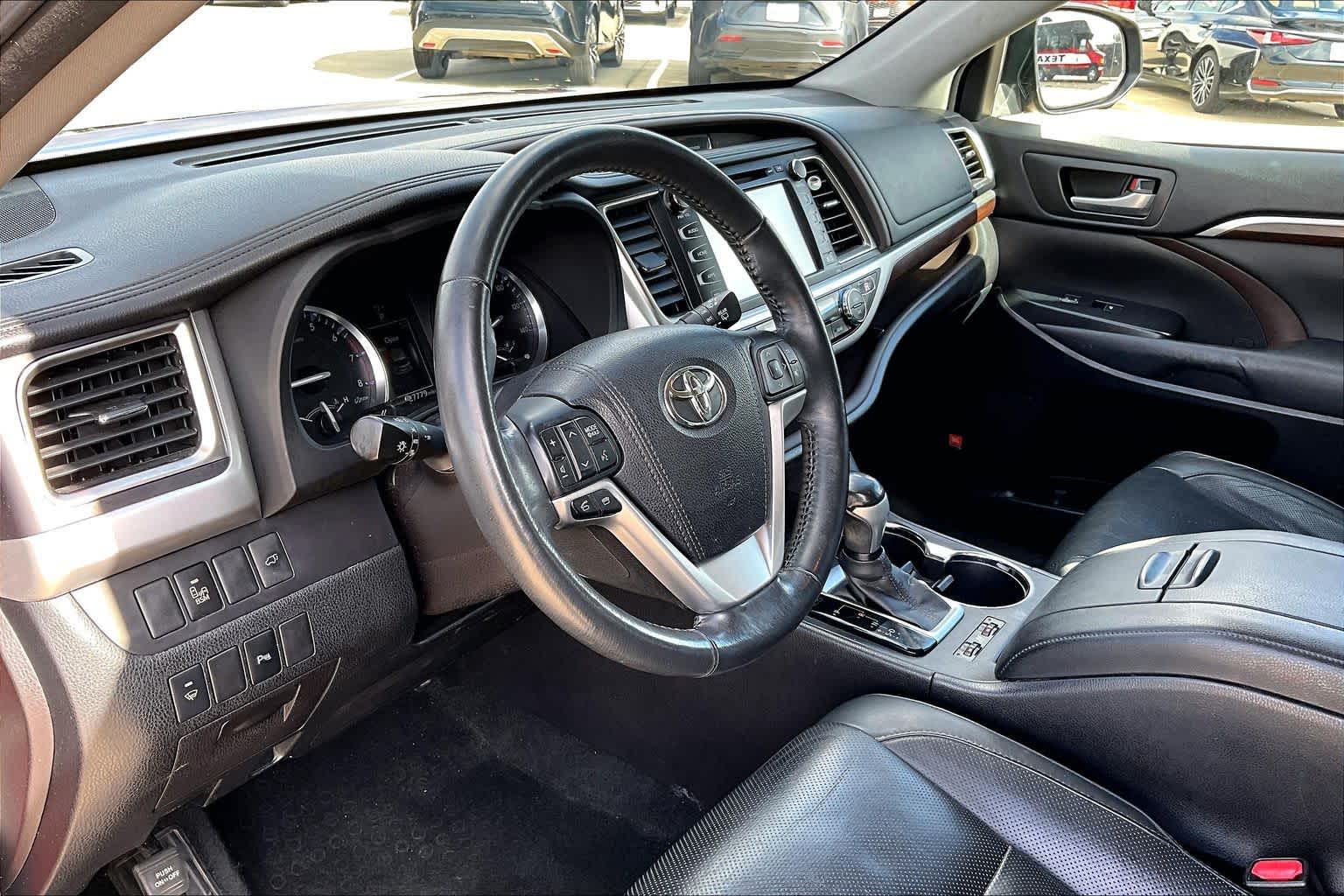 2015 Toyota Highlander Limited Ooh La La Rouge Mica at Honda of Clear Lake