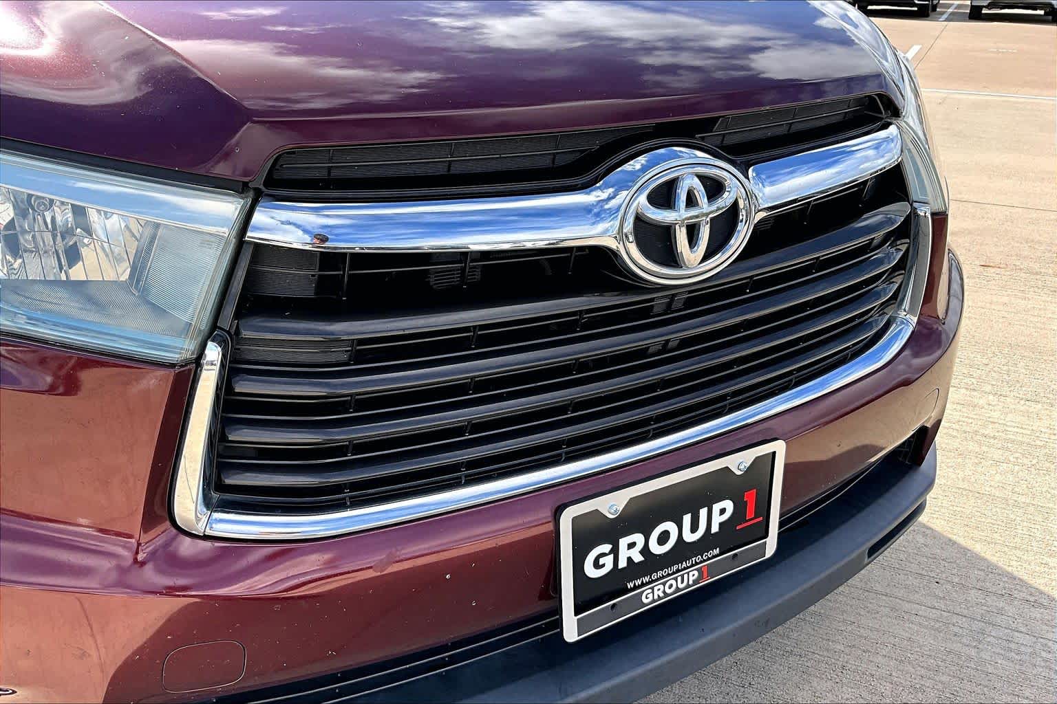 2015 Toyota Highlander Limited Ooh La La Rouge Mica at Honda of Clear Lake