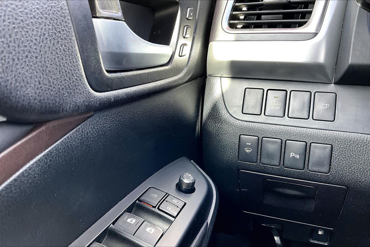 2015 Toyota Highlander Limited Ooh La La Rouge Mica at Honda of Clear Lake