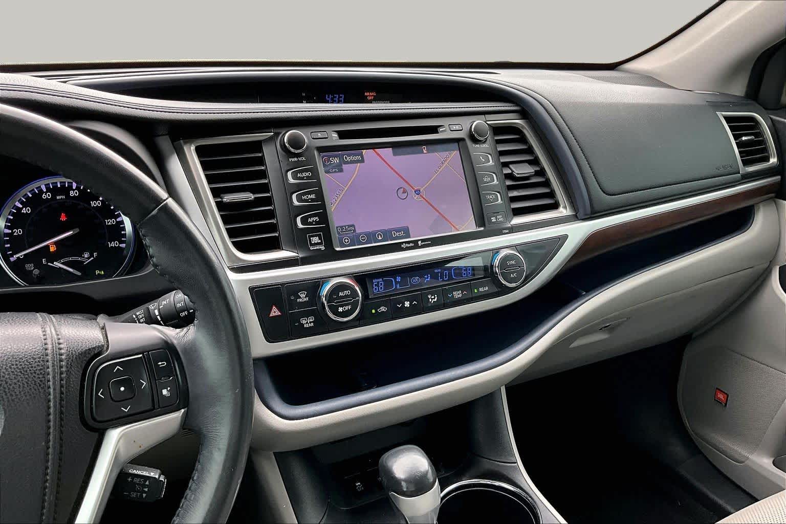 2015 Toyota Highlander Limited Silver Sky Metallic at Honda of Clear Lake