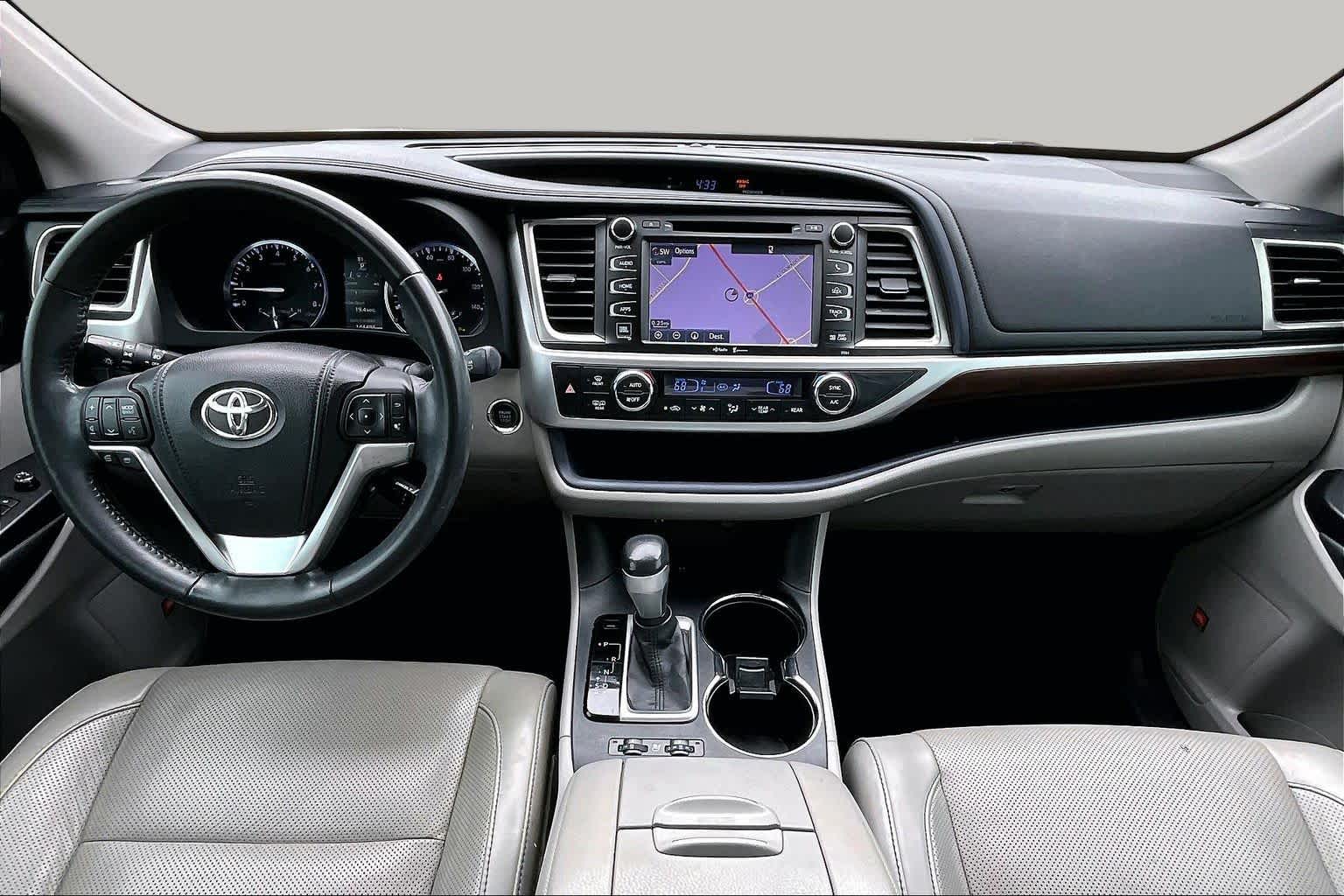 2015 Toyota Highlander Limited Silver Sky Metallic at Honda of Clear Lake