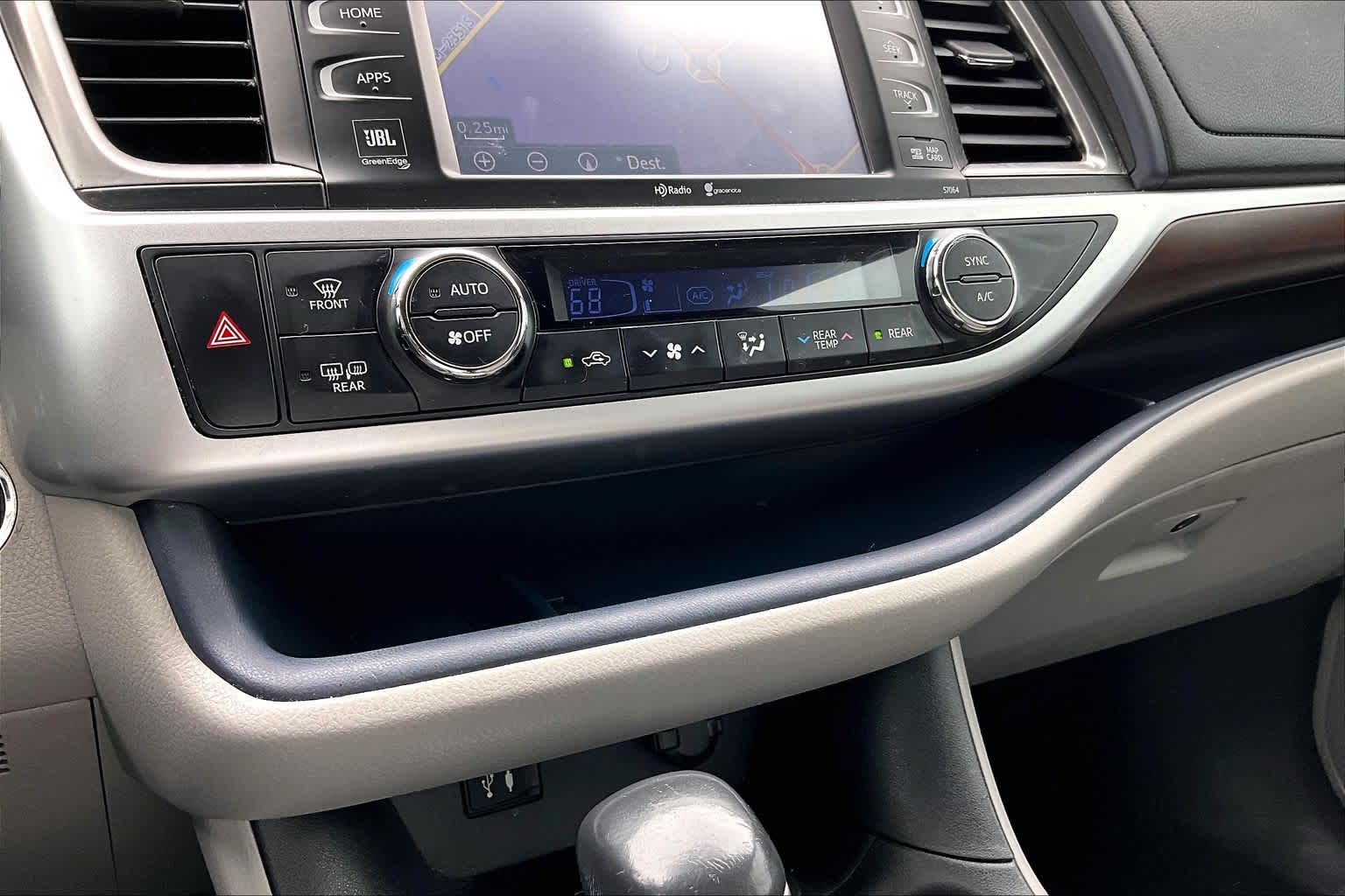 2015 Toyota Highlander Limited Silver Sky Metallic at Honda of Clear Lake