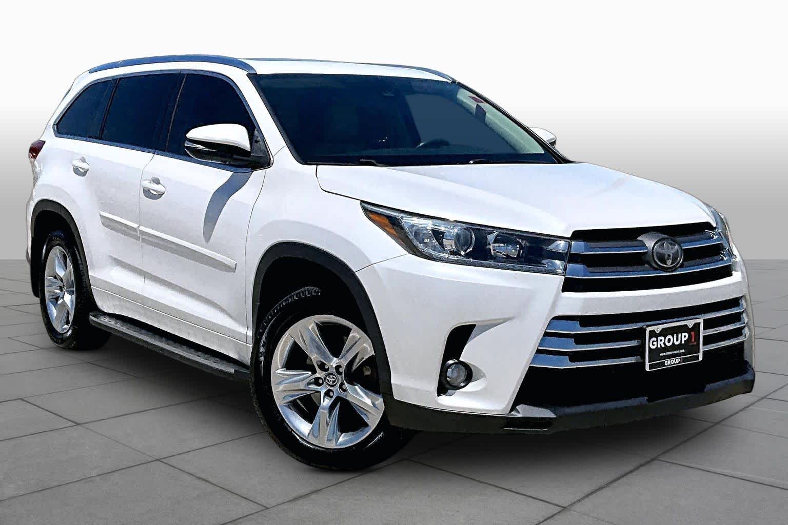 2018 Toyota Highlander Limited Blizzard Pearl at Beck & Masten Kia