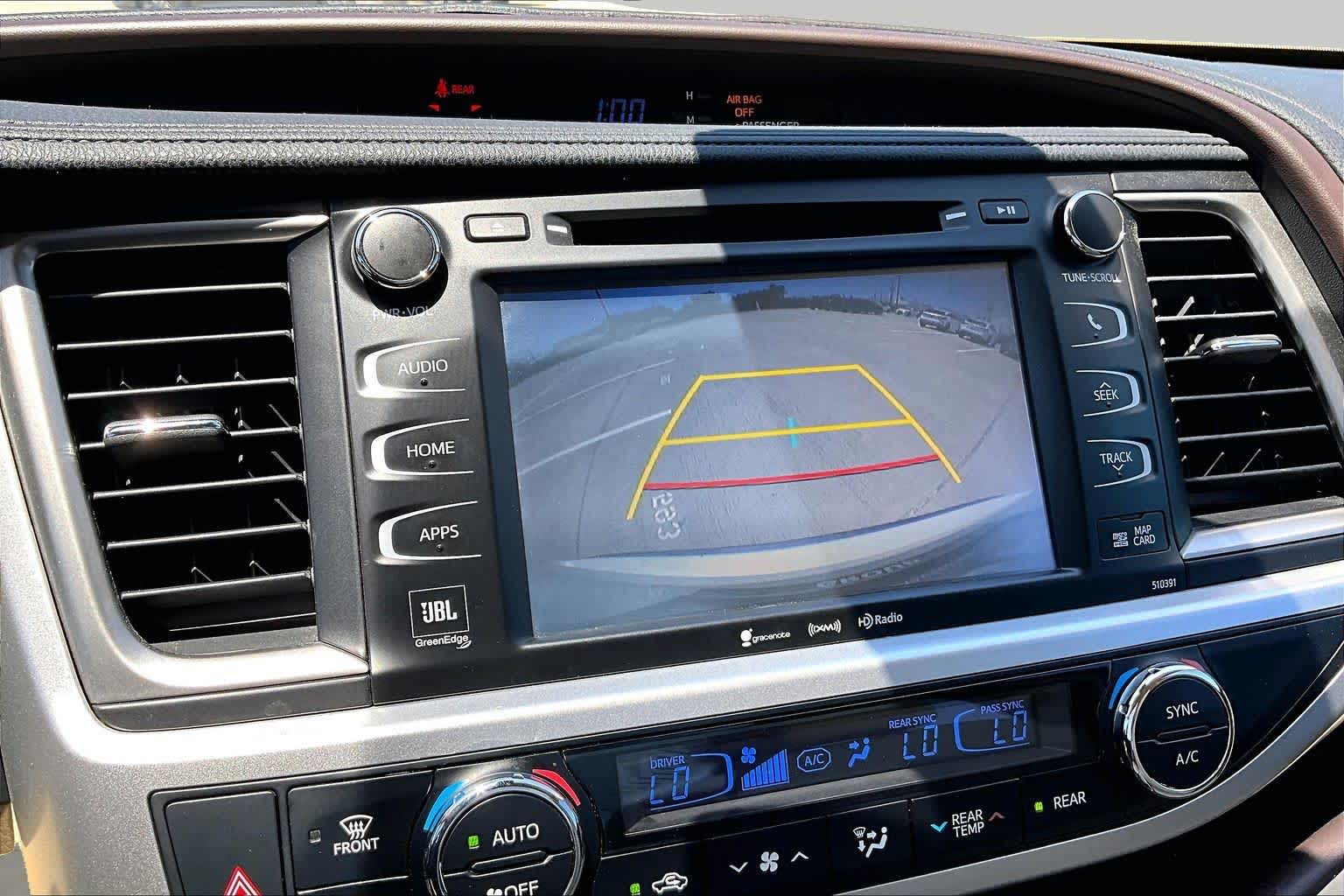 2018 Toyota Highlander Limited Blizzard Pearl at Beck & Masten Kia