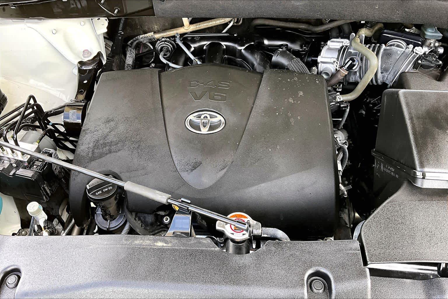 2018 Toyota Highlander Limited Blizzard Pearl at AutoNation USA Katy