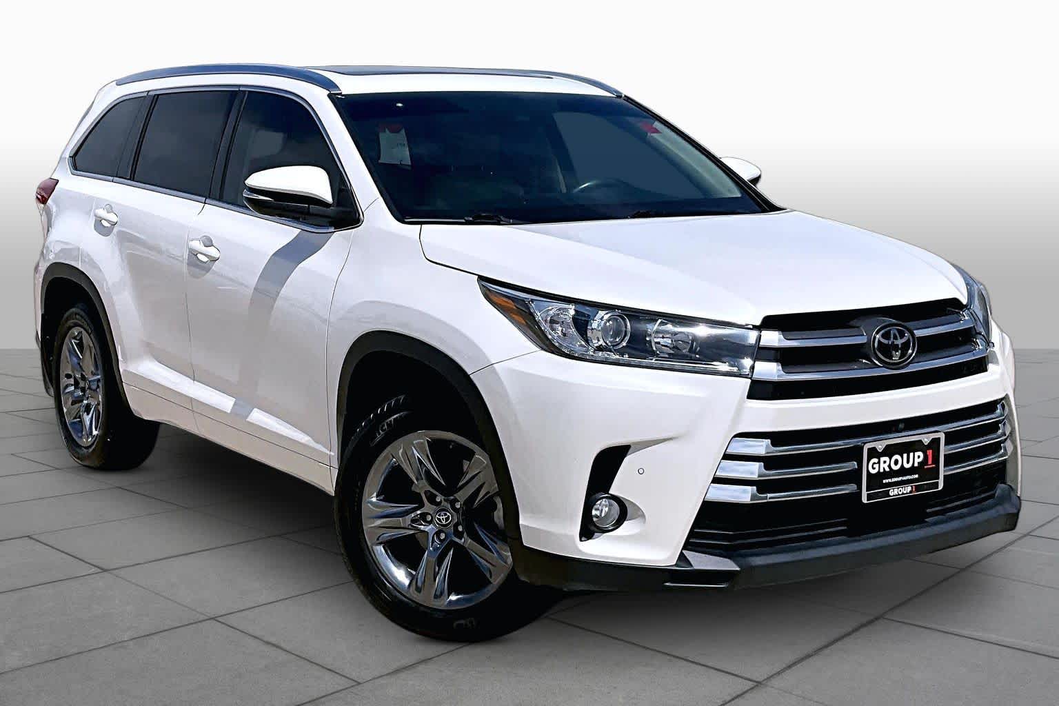 2018 Toyota Highlander Limited Blizzard Pearl at AutoNation USA Katy