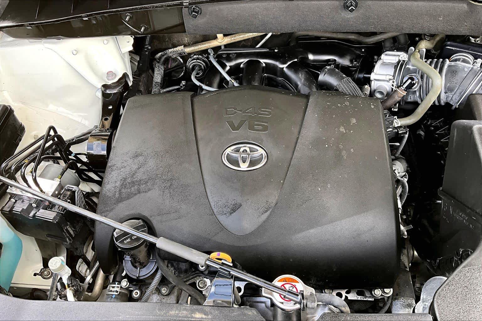 2018 Toyota Highlander Limited Blizzard Pearl at AutoNation USA Katy