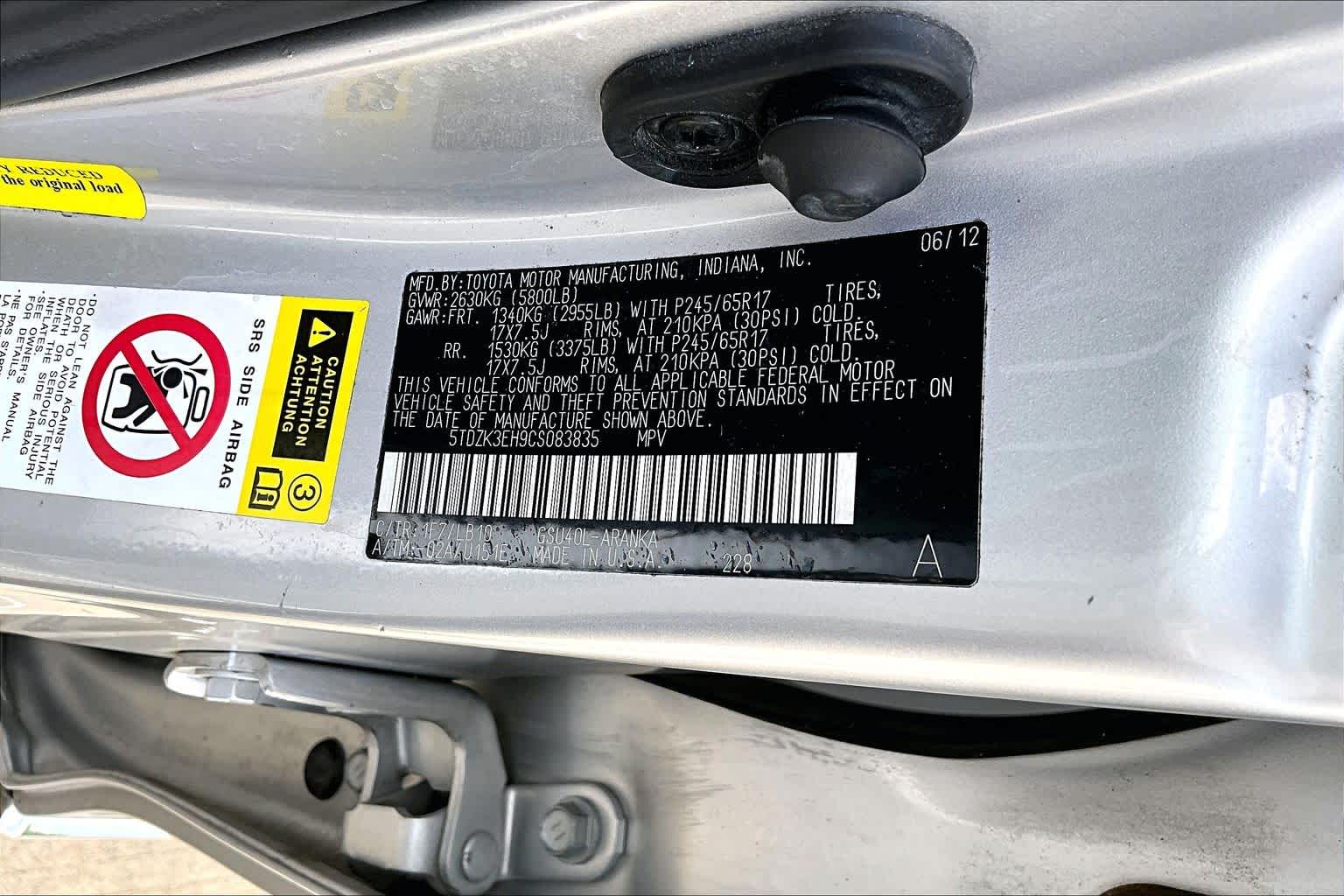 2012 Toyota Highlander SE Classic Silver Metallic at Beck & Masten Kia