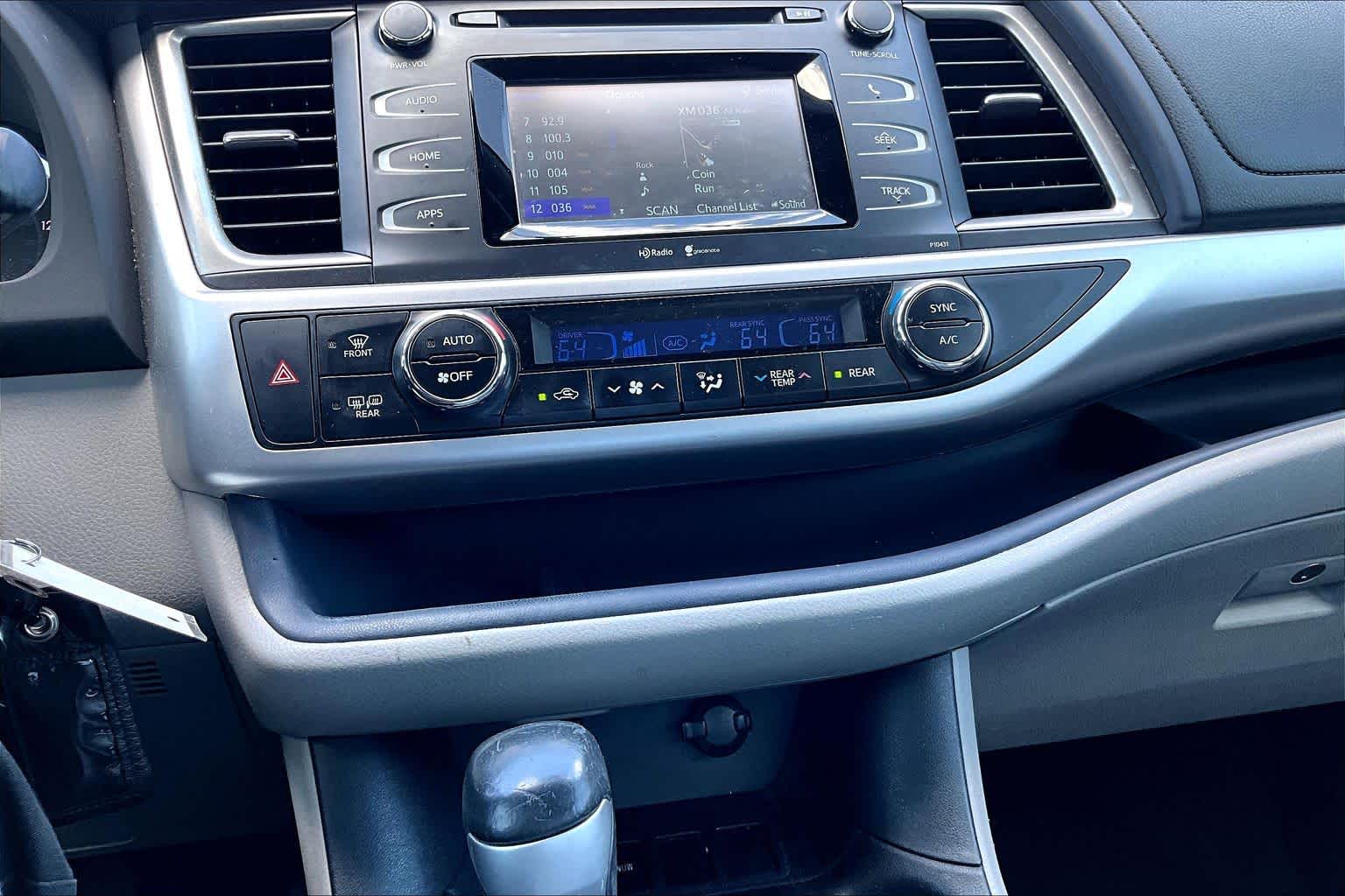 2015 Toyota Highlander LE Plus Predawn Gray Mica at Beck & Masten Kia