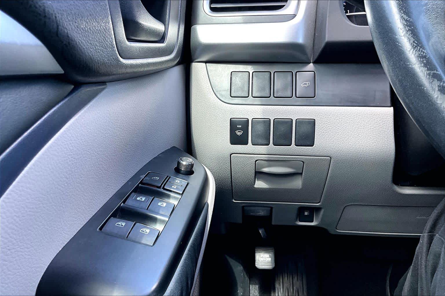 2015 Toyota Highlander LE Plus Predawn Gray Mica at Beck & Masten Kia