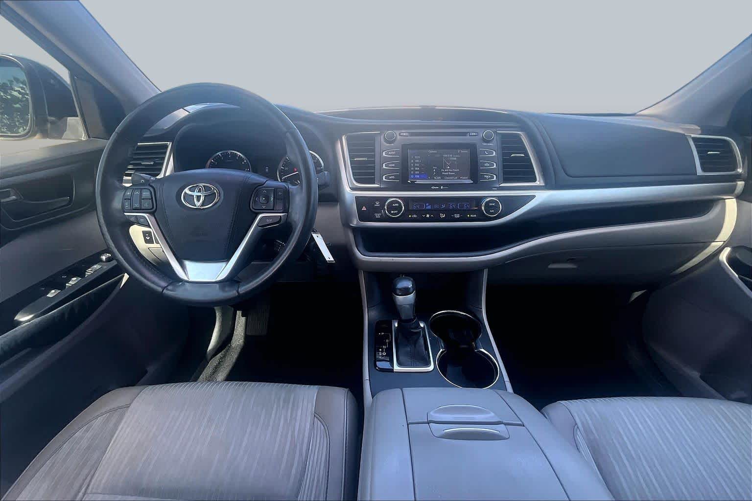 2015 Toyota Highlander LE Plus Predawn Gray Mica at Beck & Masten Kia