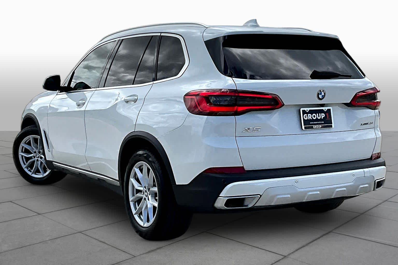2019 BMW X5 xDrive40i xDrive40i Alpine White at Sterling McCall Nissan