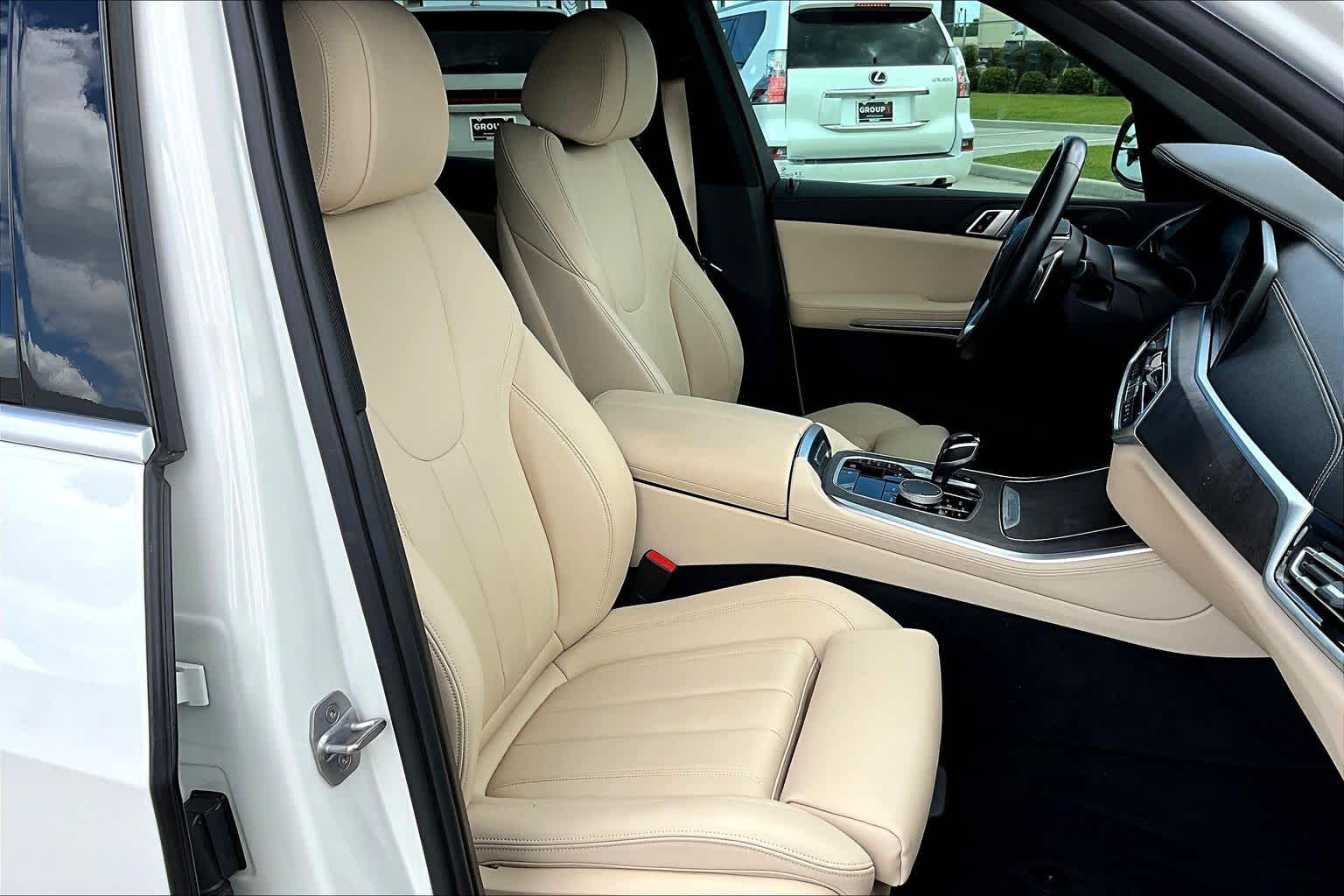 2019 BMW X5 xDrive40i xDrive40i Alpine White at Sterling McCall Nissan