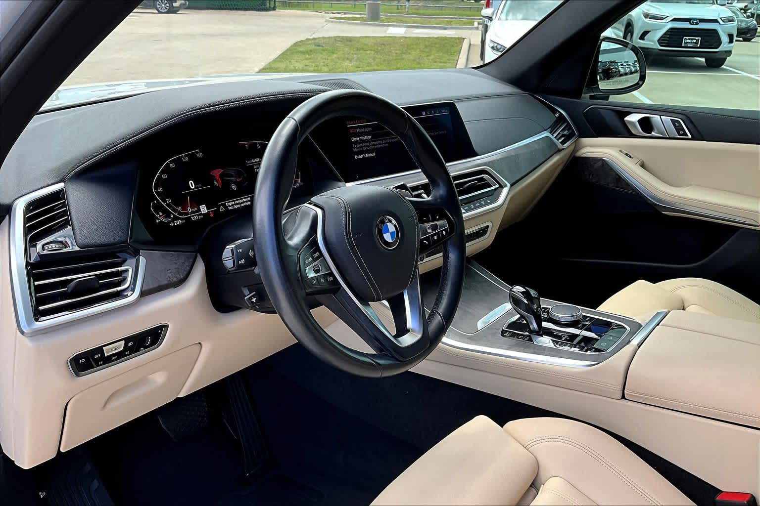 2019 BMW X5 xDrive40i xDrive40i Alpine White at Sterling McCall Nissan