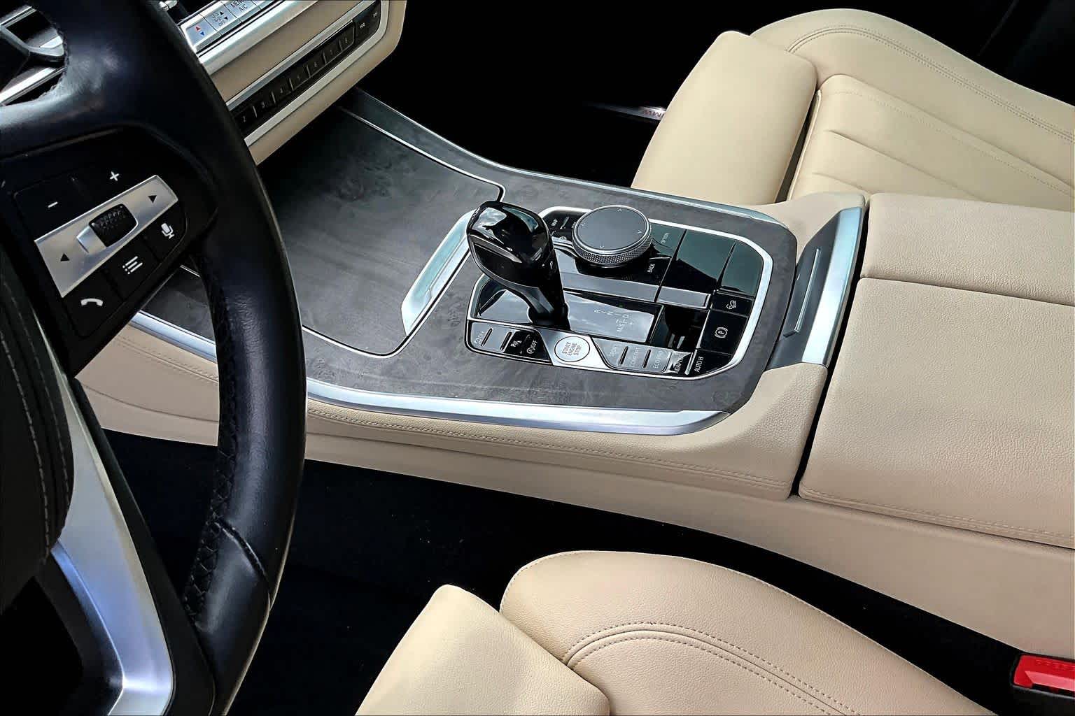 2019 BMW X5 xDrive40i xDrive40i Alpine White at Sterling McCall Nissan