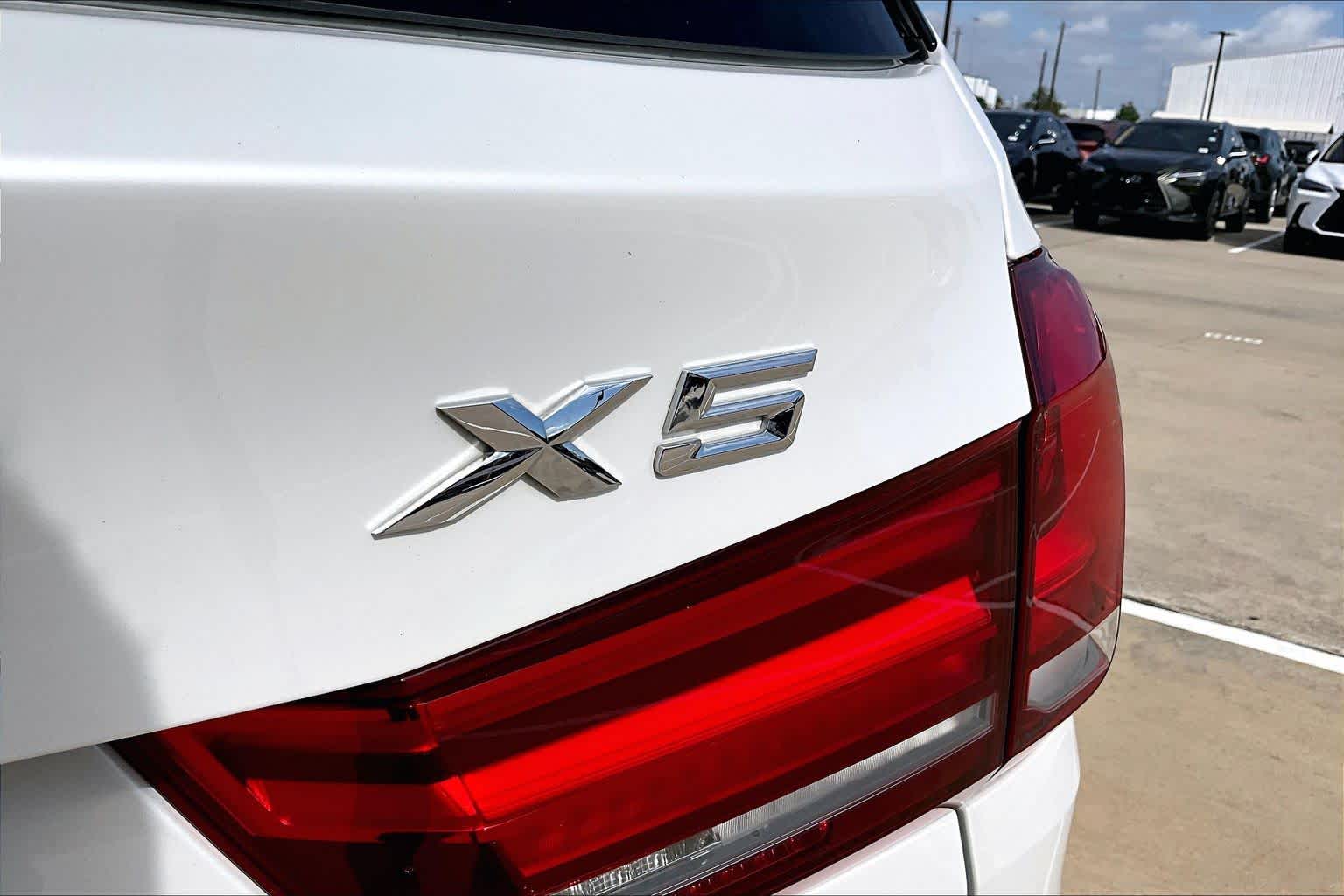 2017 BMW X5 xDrive35i photo 10 of 37