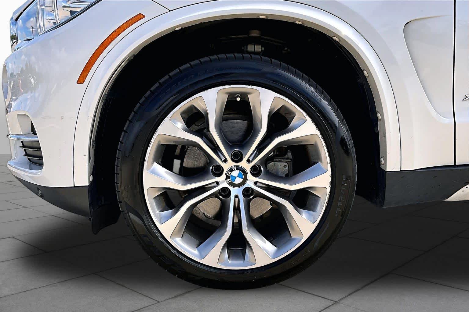 2017 BMW X5 xDrive35i photo 11 of 37