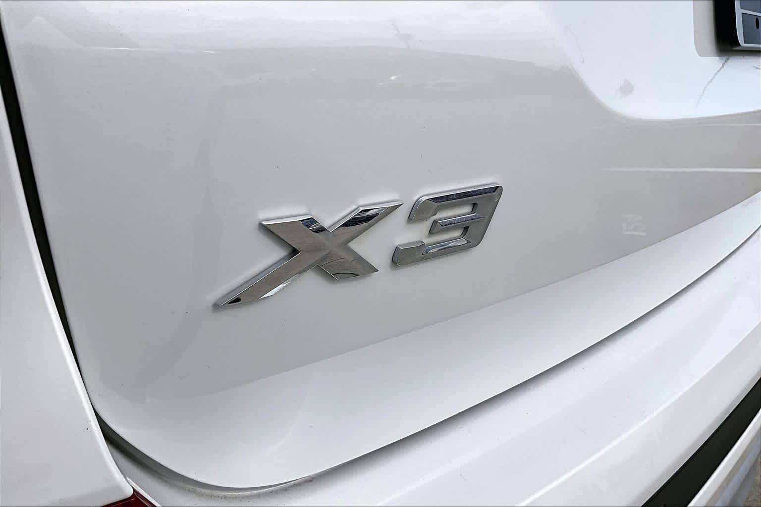 2019 BMW X3 sDrive30i Mineral White Metallic at AutoNation Chrysler Jeep Dodge Ram Spring