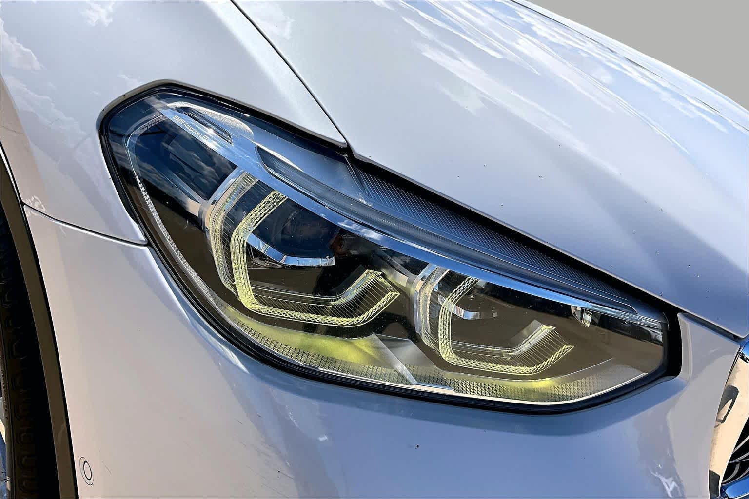 2019 BMW X4 xDrive30i photo 24 of 32