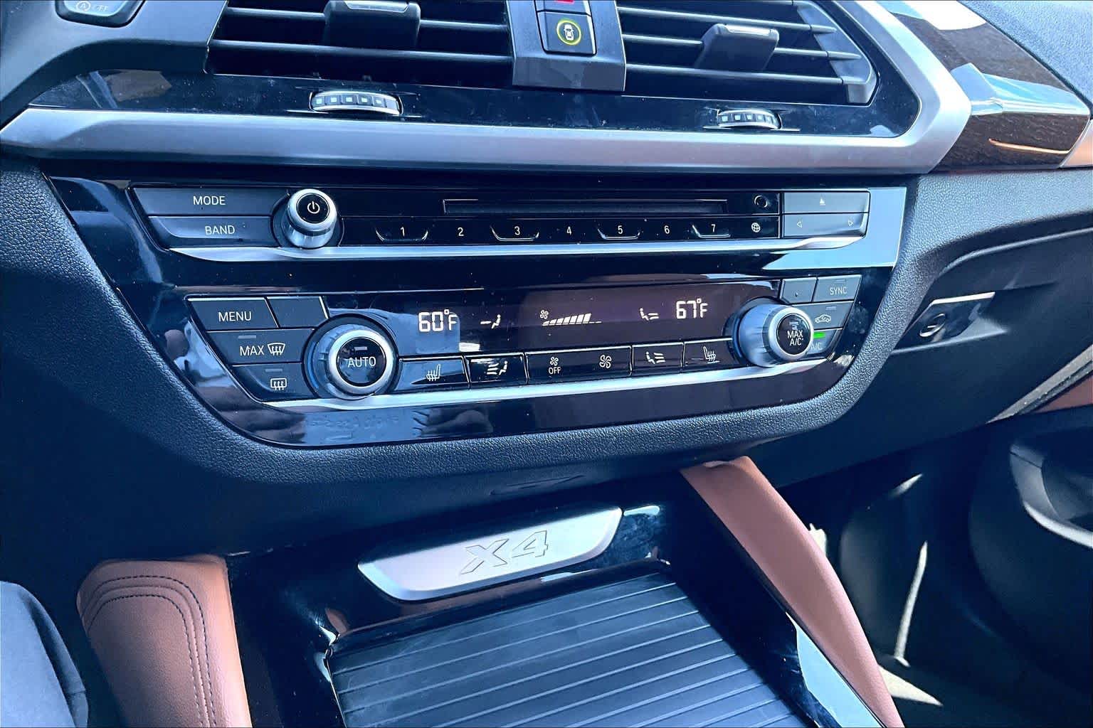 2019 BMW X4 xDrive30i photo 30 of 32