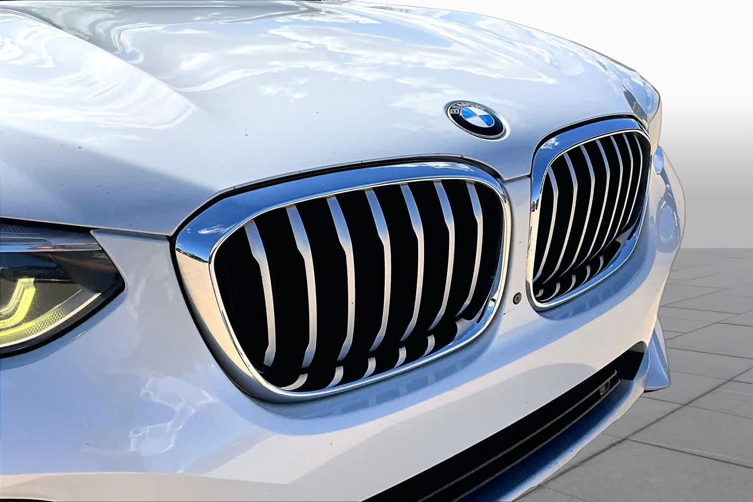 2019 BMW X4 xDrive30i photo 26 of 32