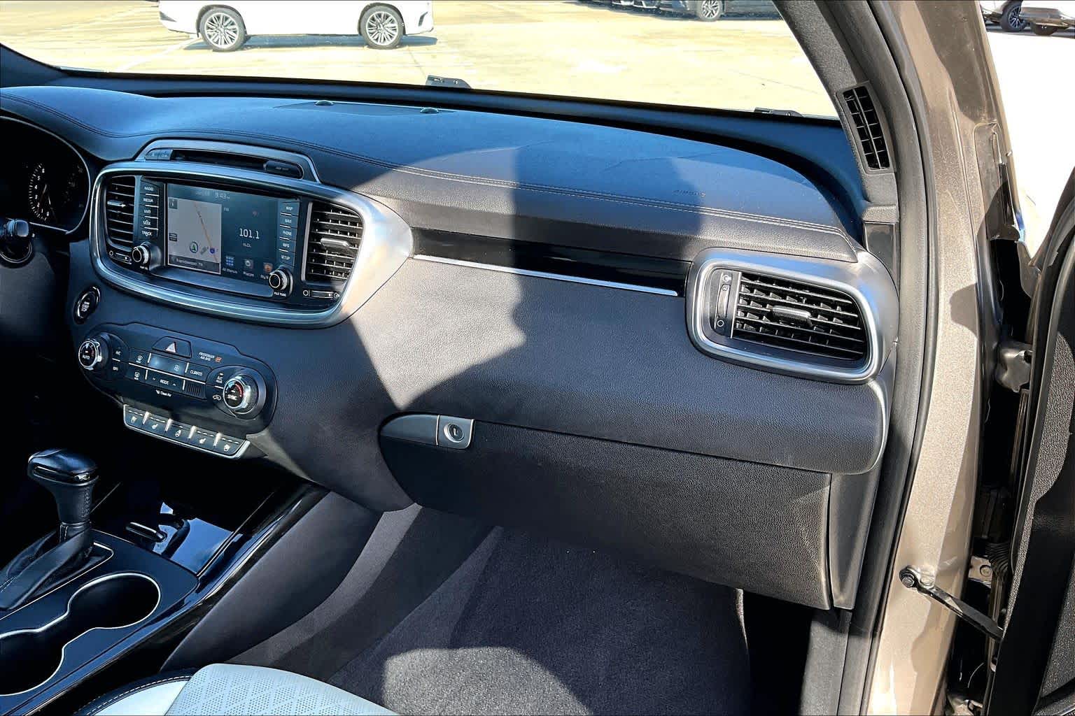 2018 Kia Sorento SX Limited V6 Titanium Silver at AutoNation USA Katy