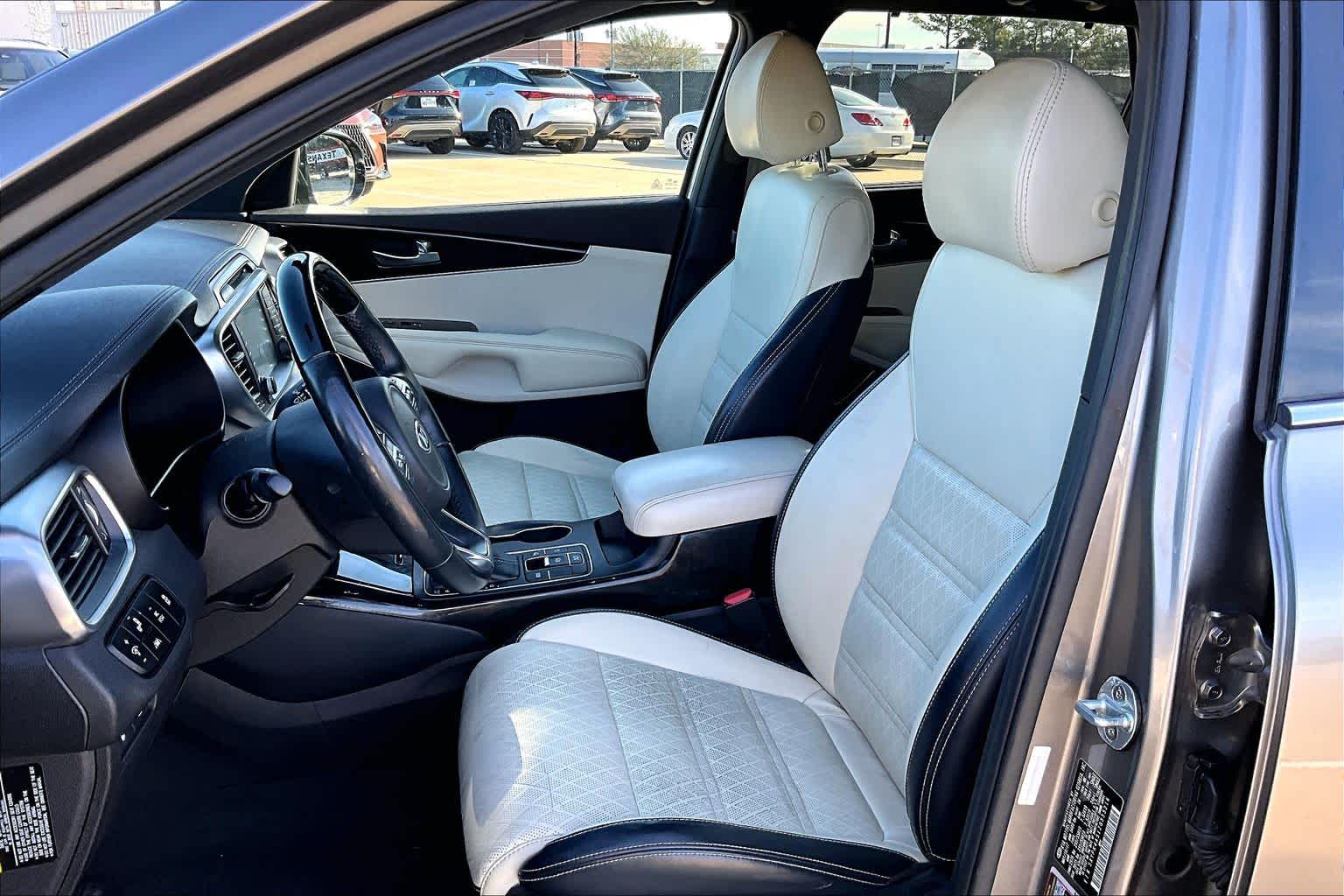 2018 Kia Sorento SX Limited V6 Titanium Silver at AutoNation USA Katy