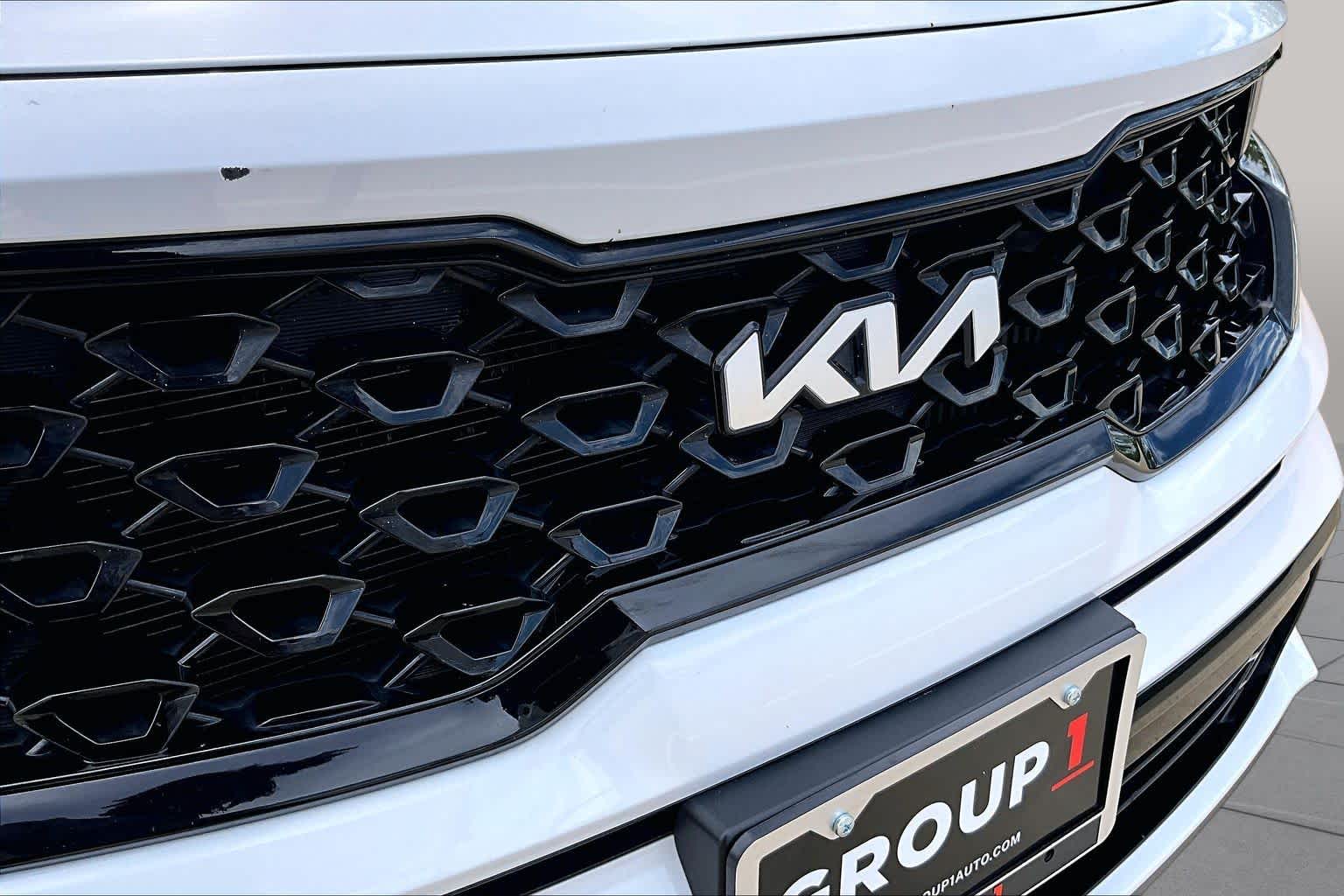 2023 Kia Sorento photo 30 of 37