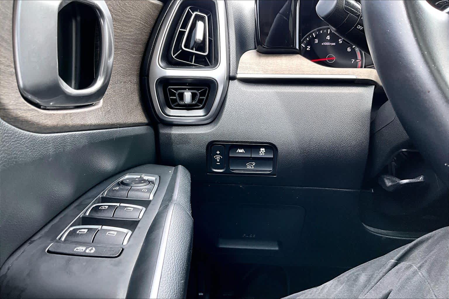 2023 Kia Sorento photo 36 of 37
