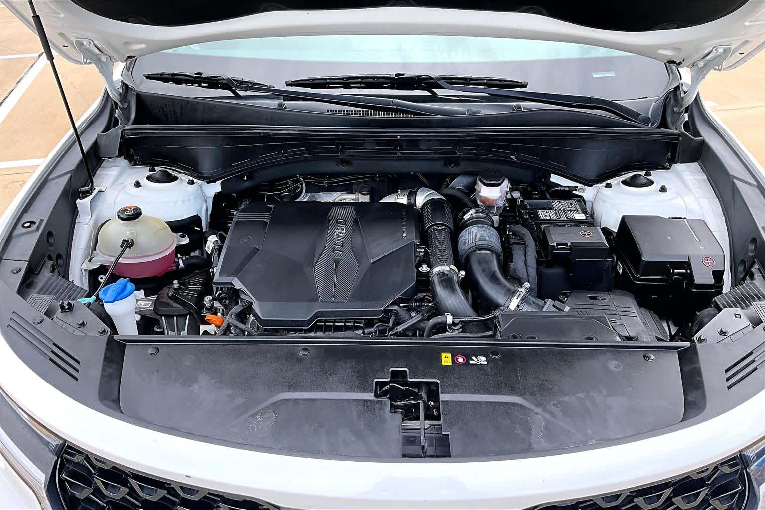 2023 Kia Sorento photo 32 of 37
