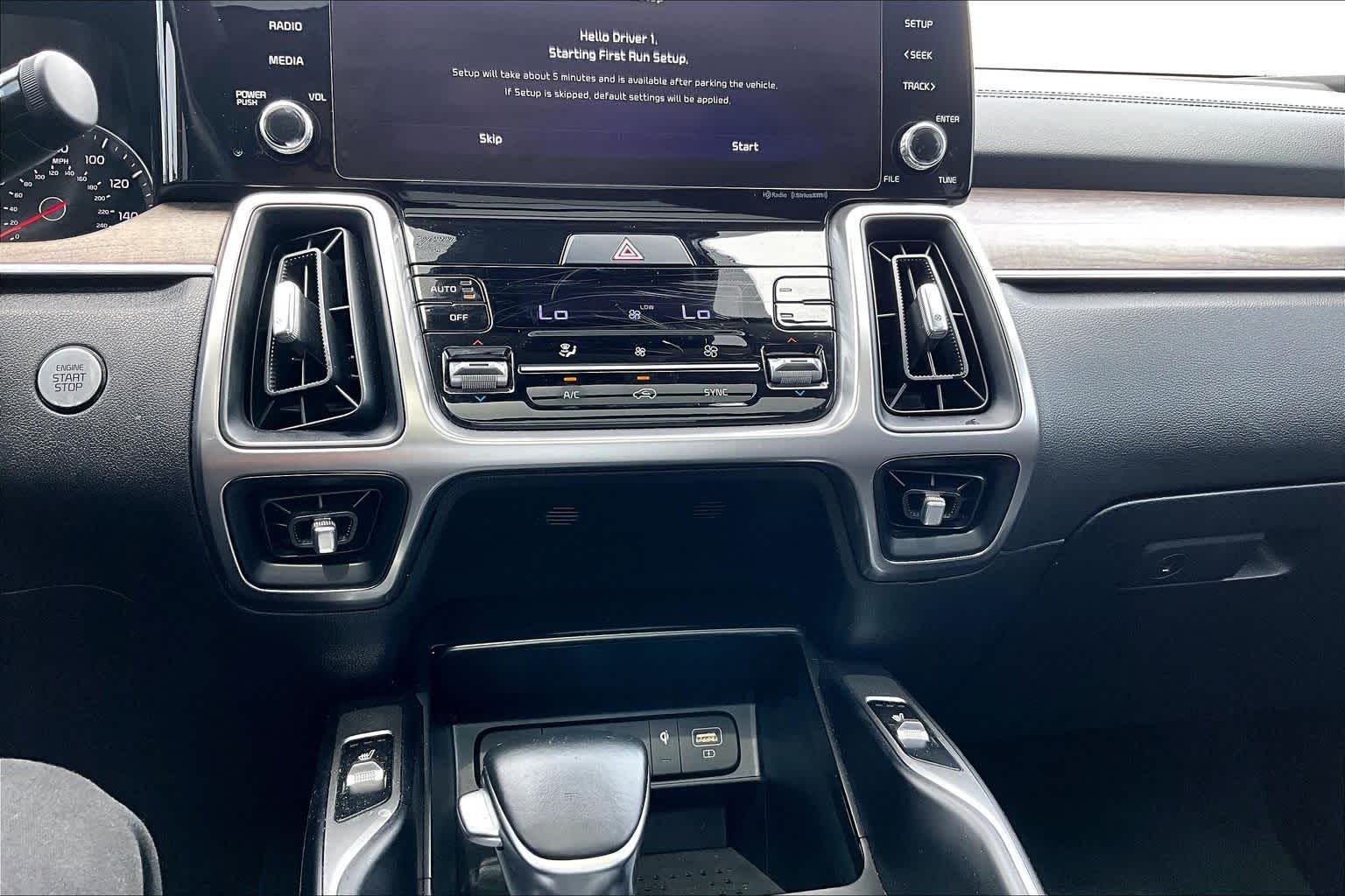 2023 Kia Sorento photo 34 of 37
