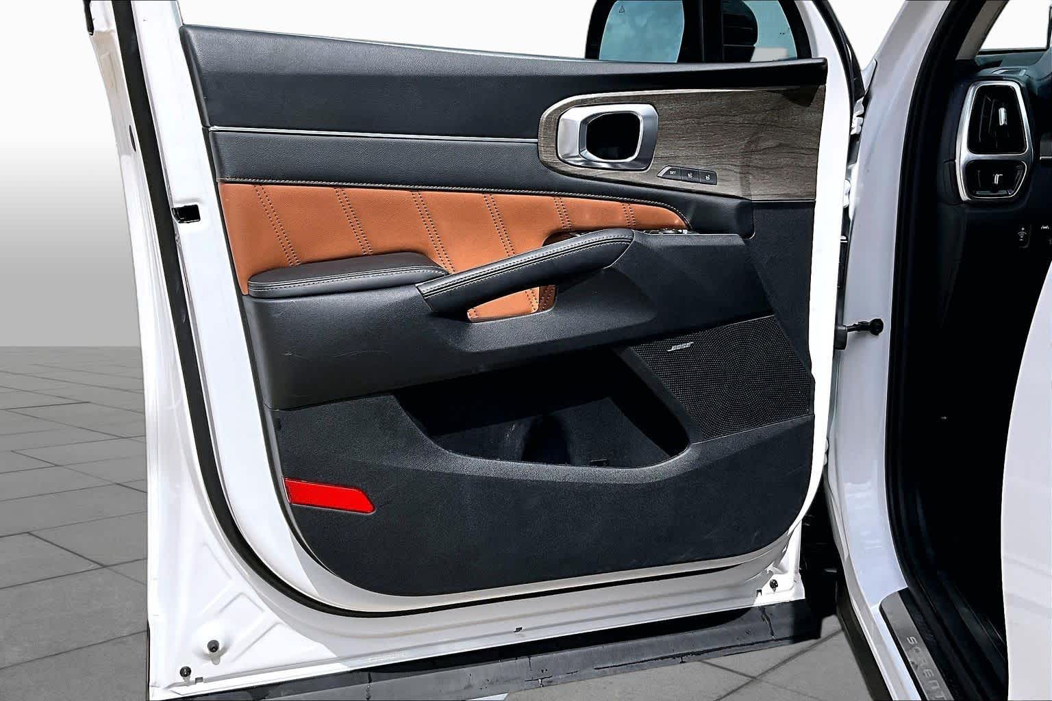 2023 Kia Sorento photo 22 of 37