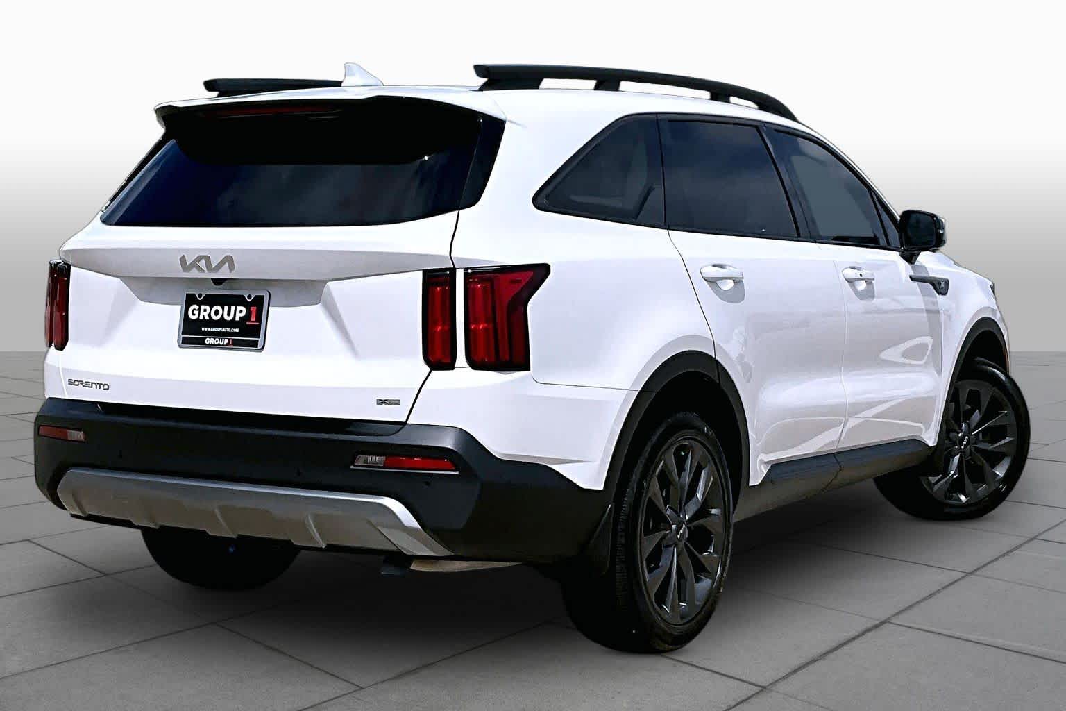 2023 Kia Sorento photo 13 of 37