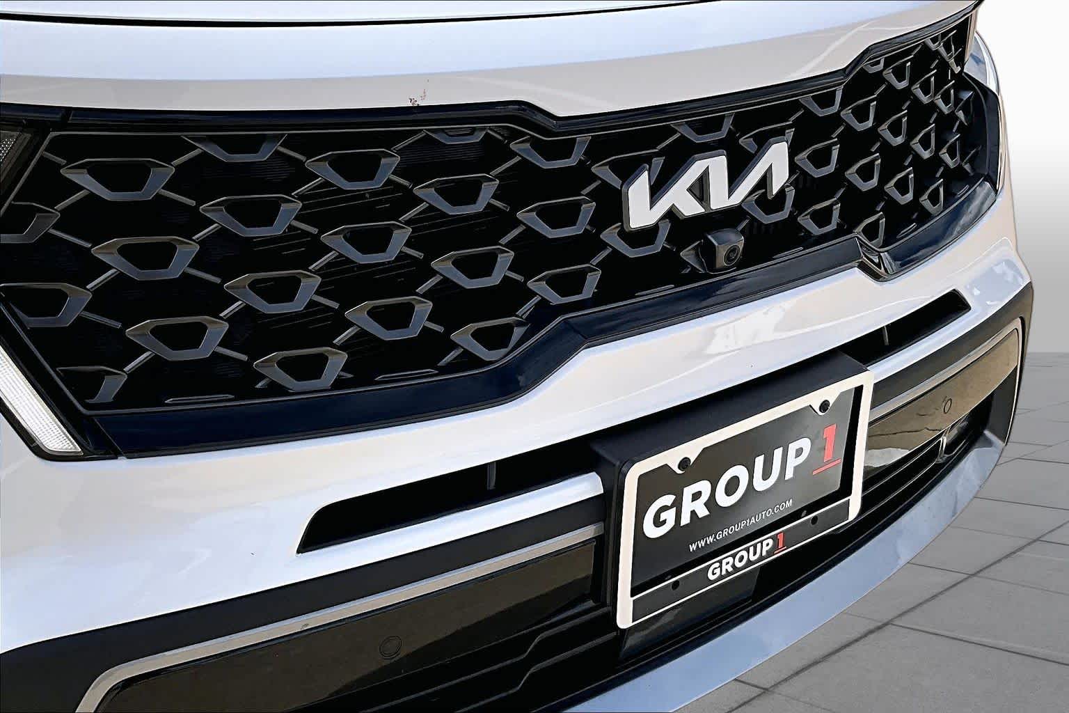 2023 Kia Sorento photo 30 of 37