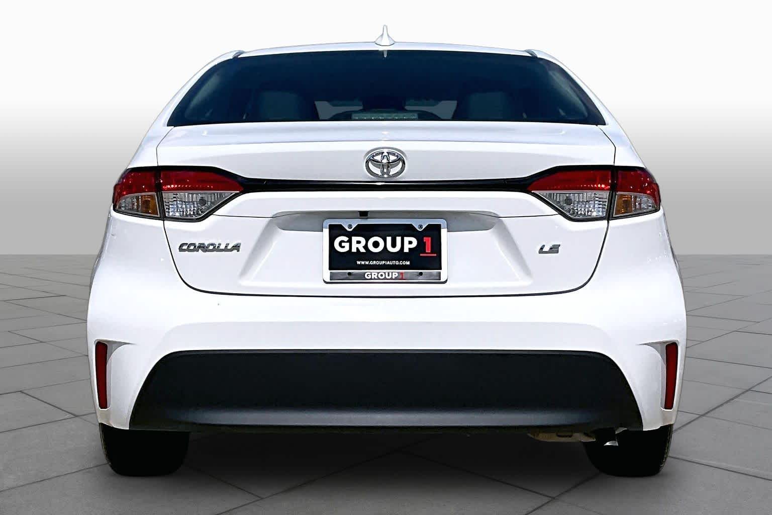 2024 Toyota Corolla LE Ice Cap at Beck & Masten Kia