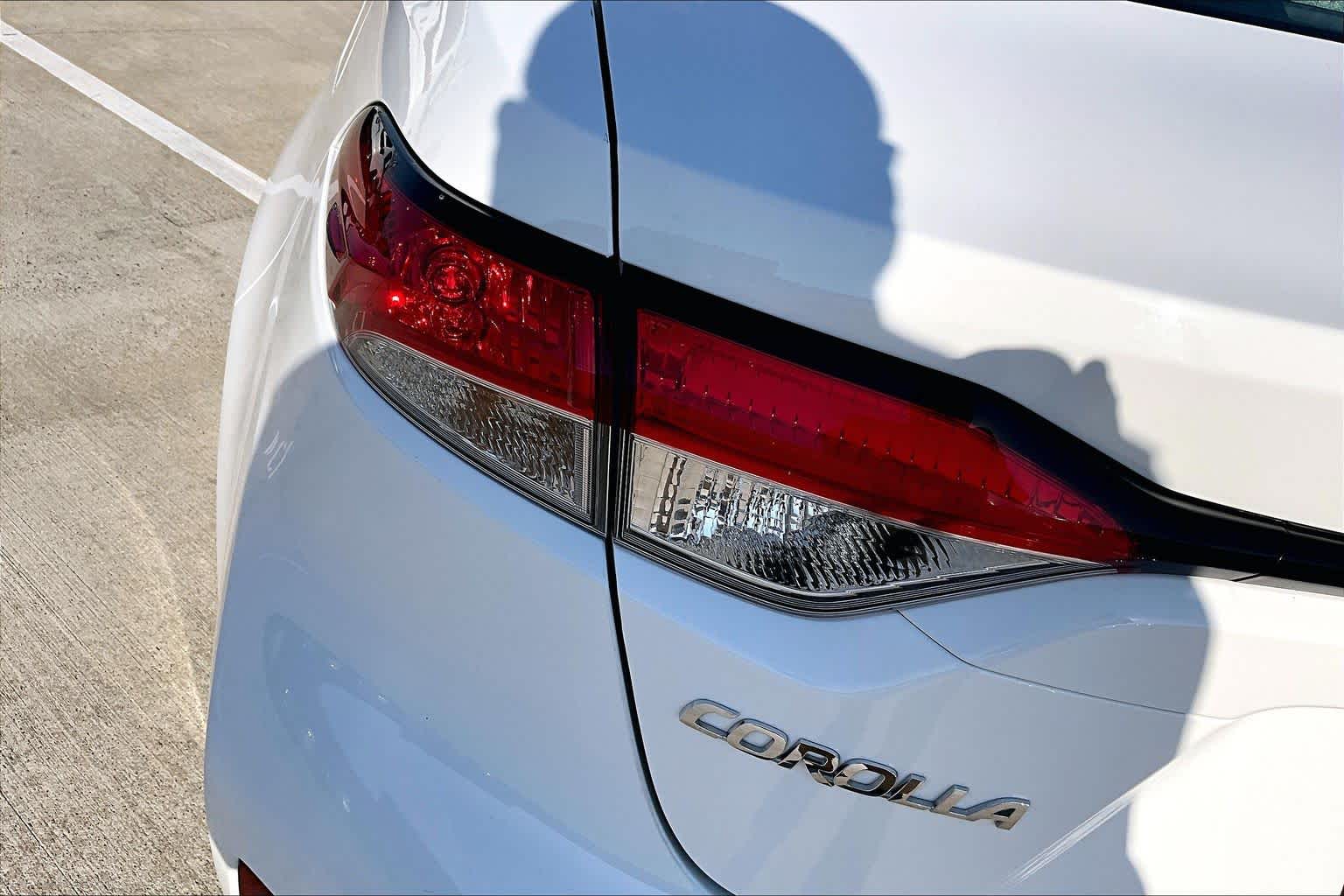 2024 Toyota Corolla LE Ice Cap at Beck & Masten Kia