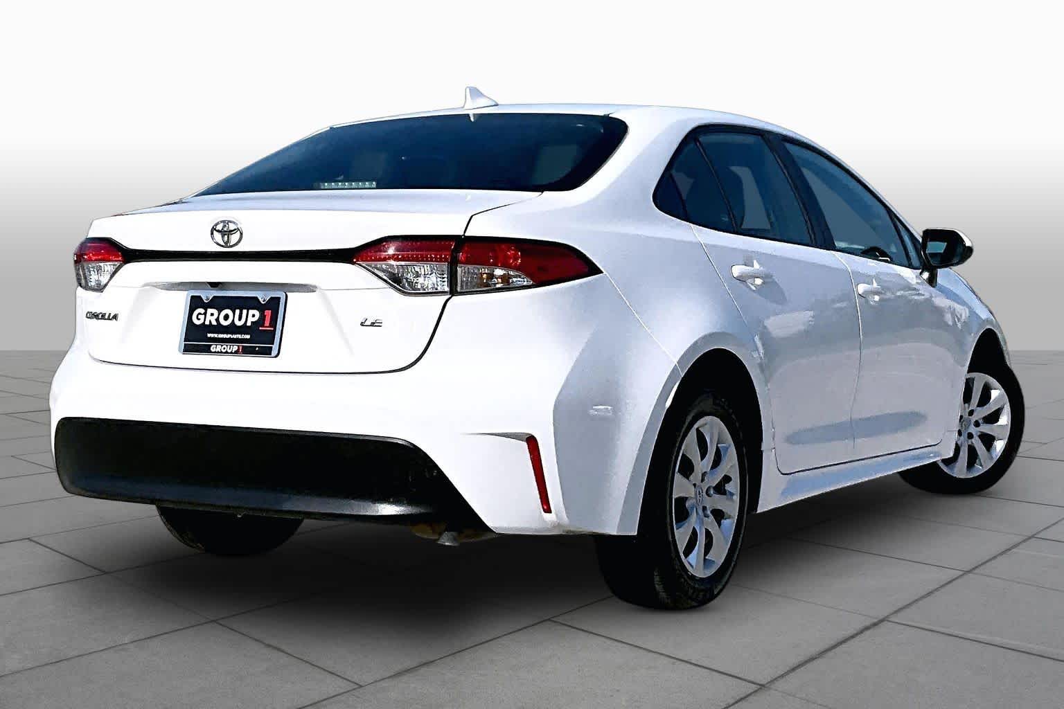2024 Toyota Corolla LE Ice Cap at Beck & Masten Kia