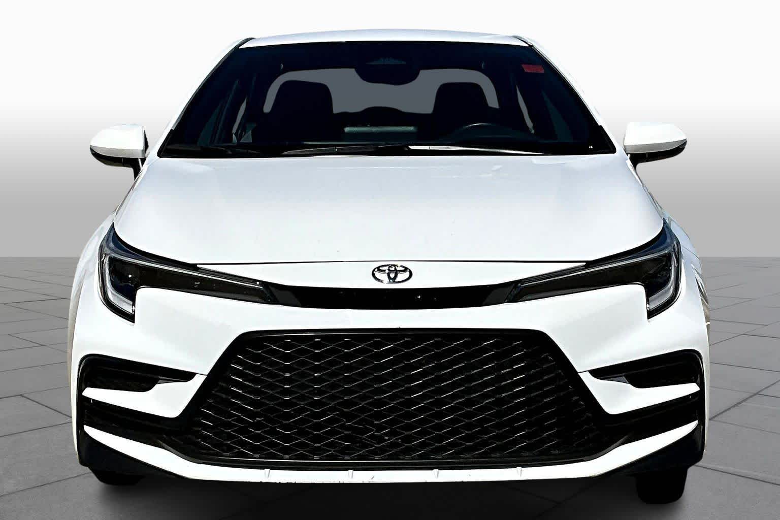 2023 Toyota Corolla SE - 2