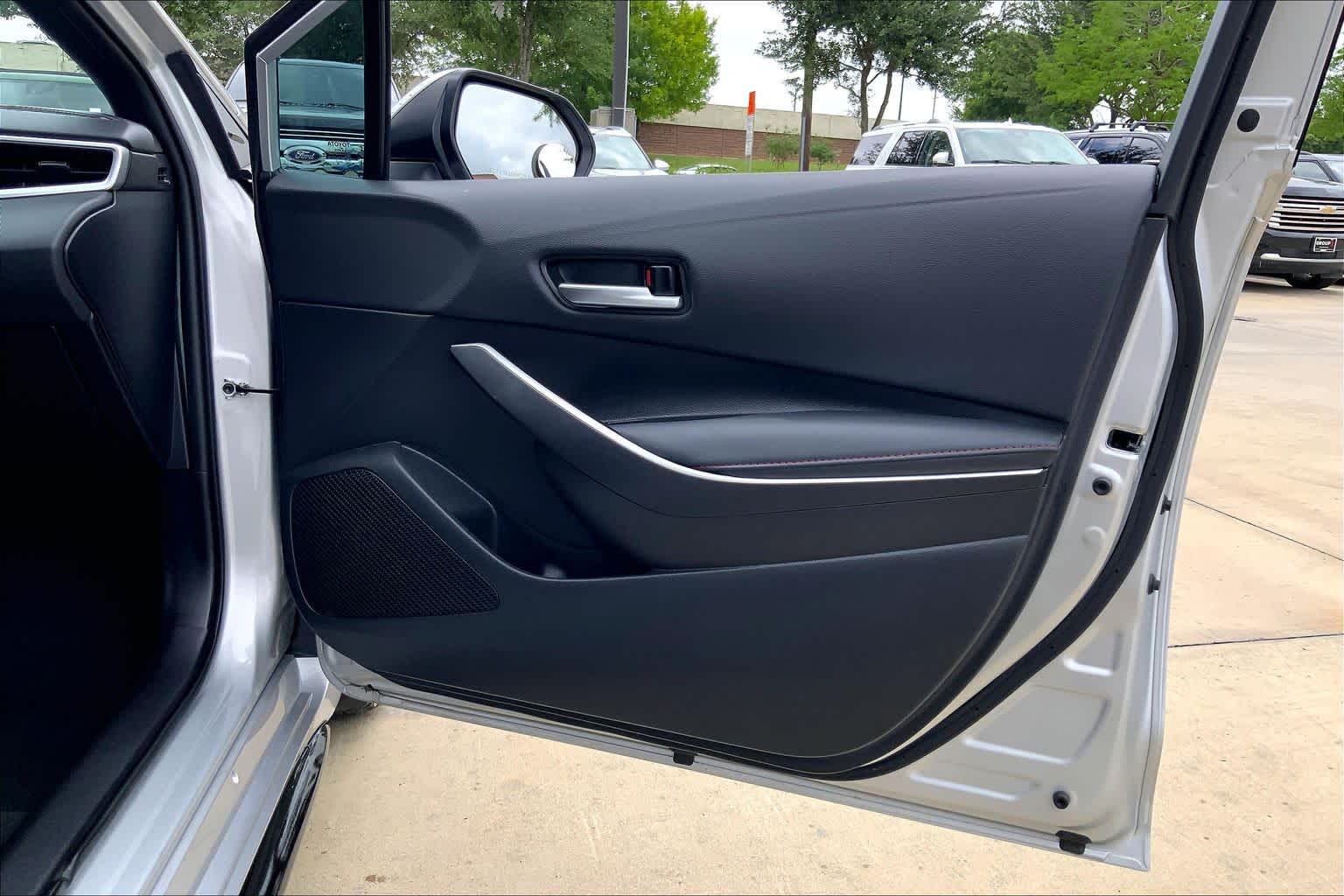 2025 Toyota Corolla SE Classic Silver Metallic at Group 1 Toyota Southwest