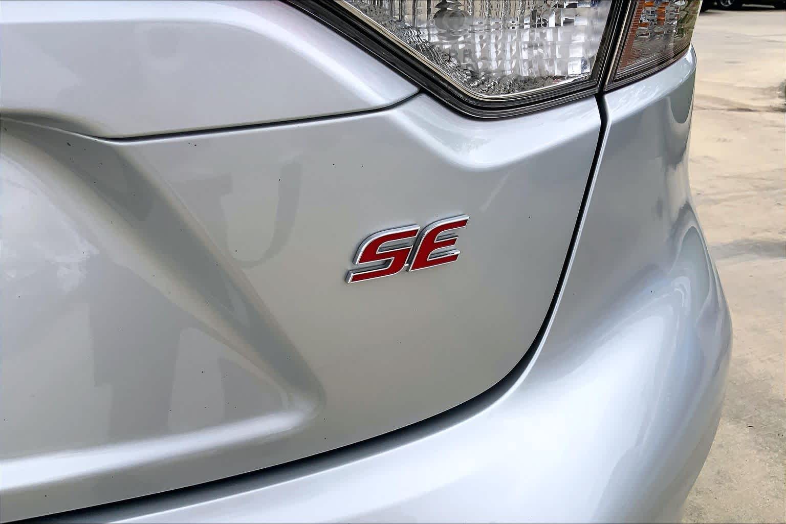 2025 Toyota Corolla SE Classic Silver Metallic at Group 1 Toyota Southwest