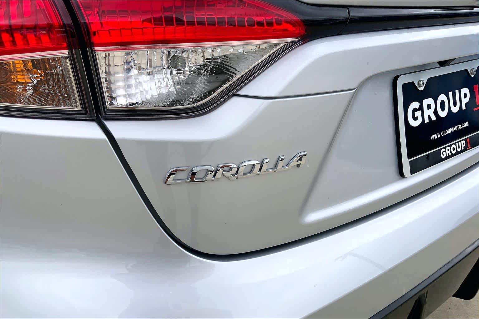 2025 Toyota Corolla SE Classic Silver Metallic at Group 1 Toyota Southwest
