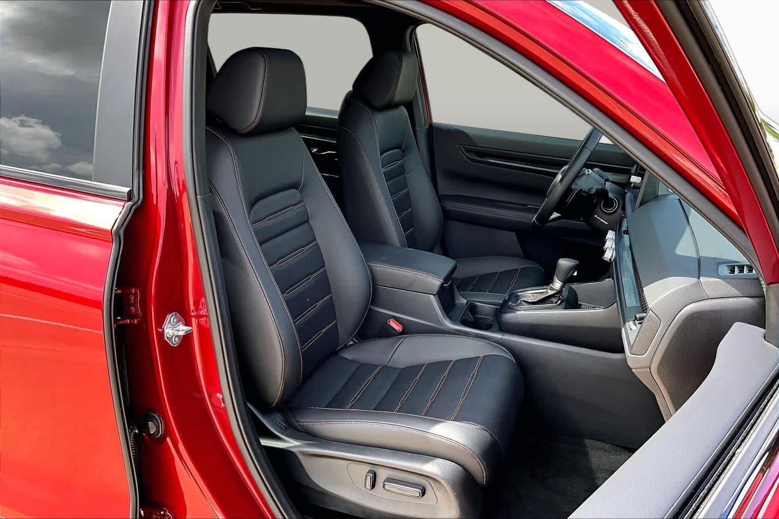 2026 Honda CR-V Hybrid photo 9 of 37