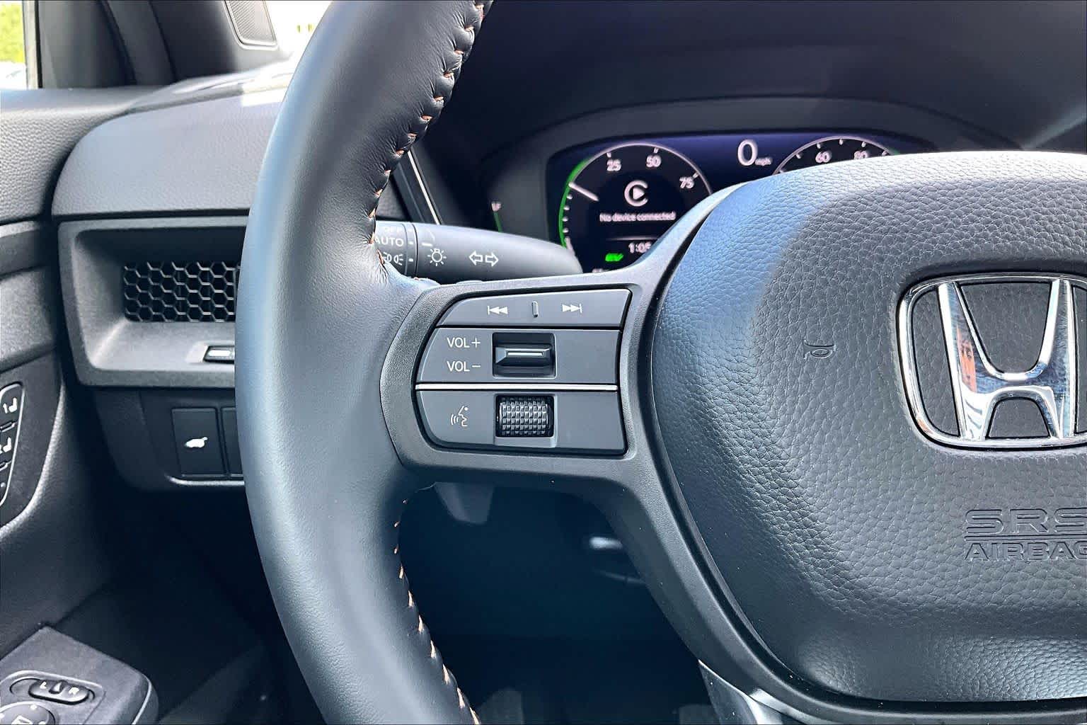 2026 Honda CR-V Hybrid photo 24 of 37